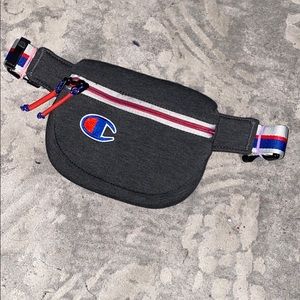Champion fanny pack
